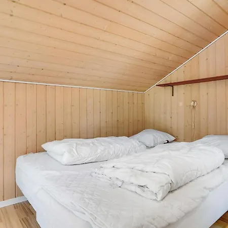 Amazing In Ebeltoft With Sauna * Oksenmolle